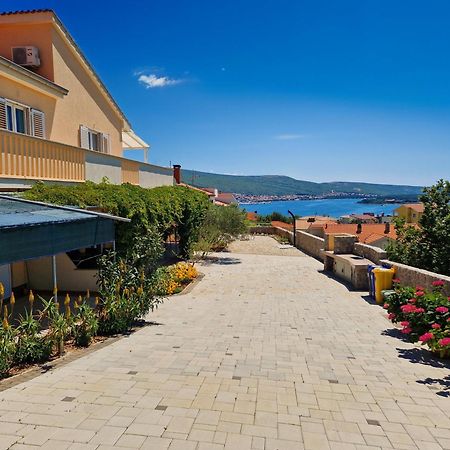 Apartments Sandra Kornić Exterior foto